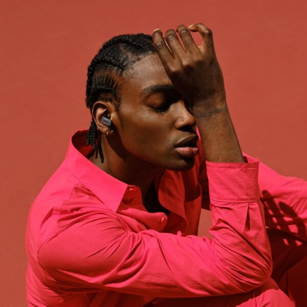 Ultimate Noise-Cancelling: Bose QuietComfort Ultra Earbuds Review Ultimate Noise-Cancelling: Bose QuietComfort Ultra Earbuds Review